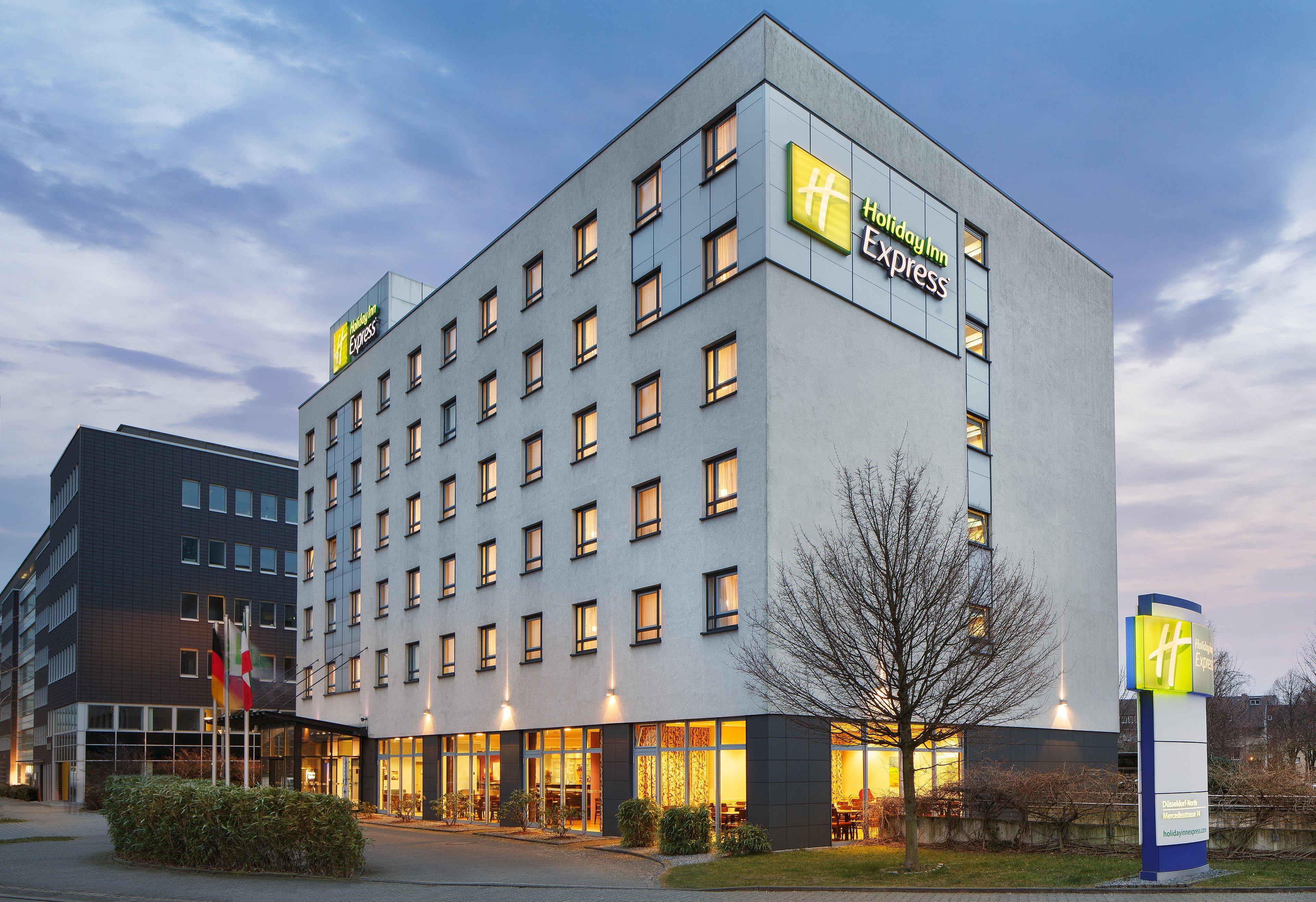 Holiday Inn Express Duesseldorf City Nord, An Ihg Hotel Düsseldorf Exterior foto